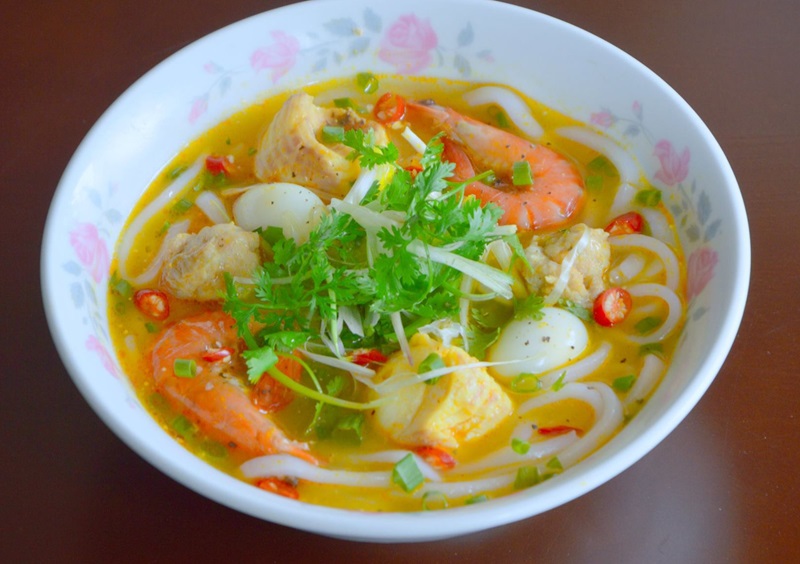 Bánh canh vạc giường.