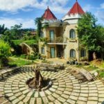 Review Hobbiton Mộc Châu, địa chỉ Hobbiton Homestay.